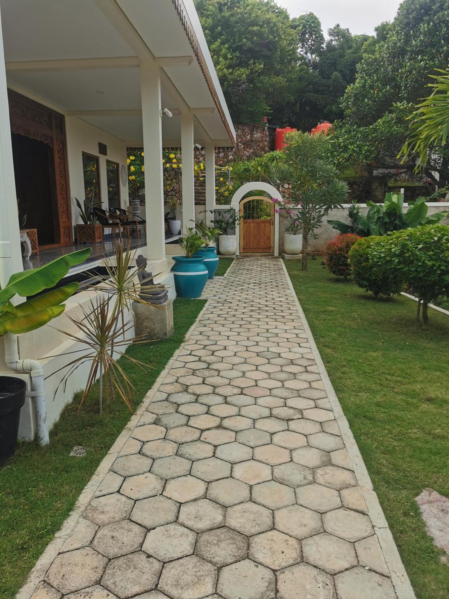 Mirabelle Joglo Village Karimunjawa Pokoj fotografie