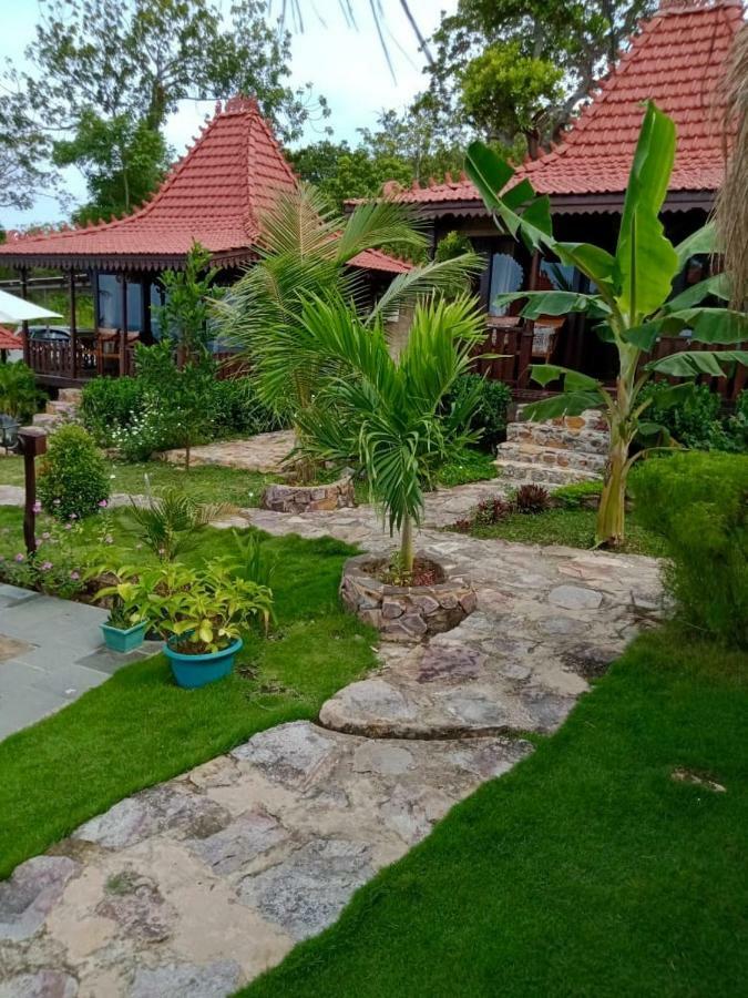 Mirabelle Joglo Village Karimunjawa Exteriér fotografie
